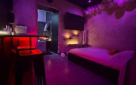 Love Room Jacuzzi